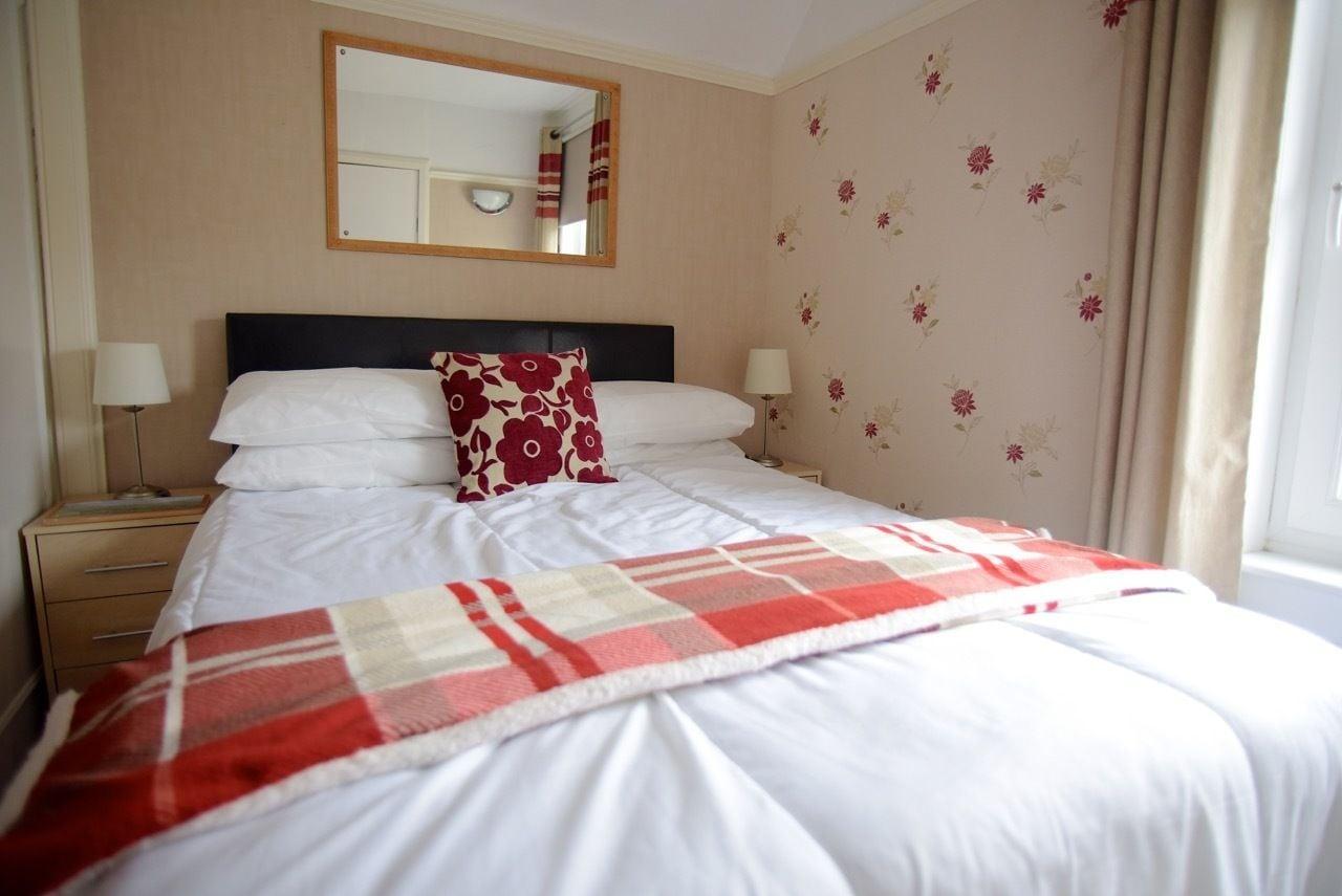 Oyo Inverour Guest House Gairlochy Zewnętrze zdjęcie