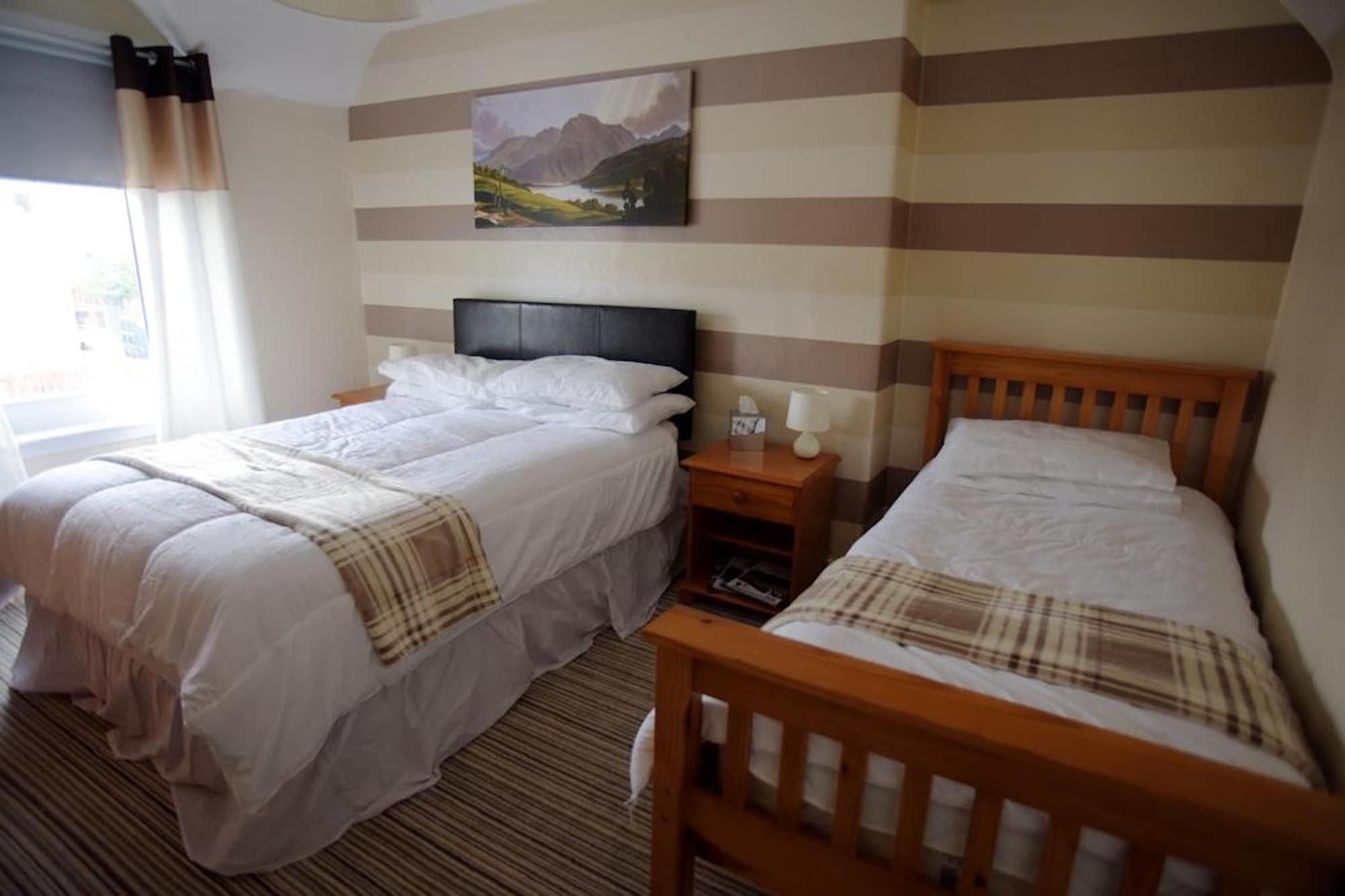 Oyo Inverour Guest House Gairlochy Zewnętrze zdjęcie